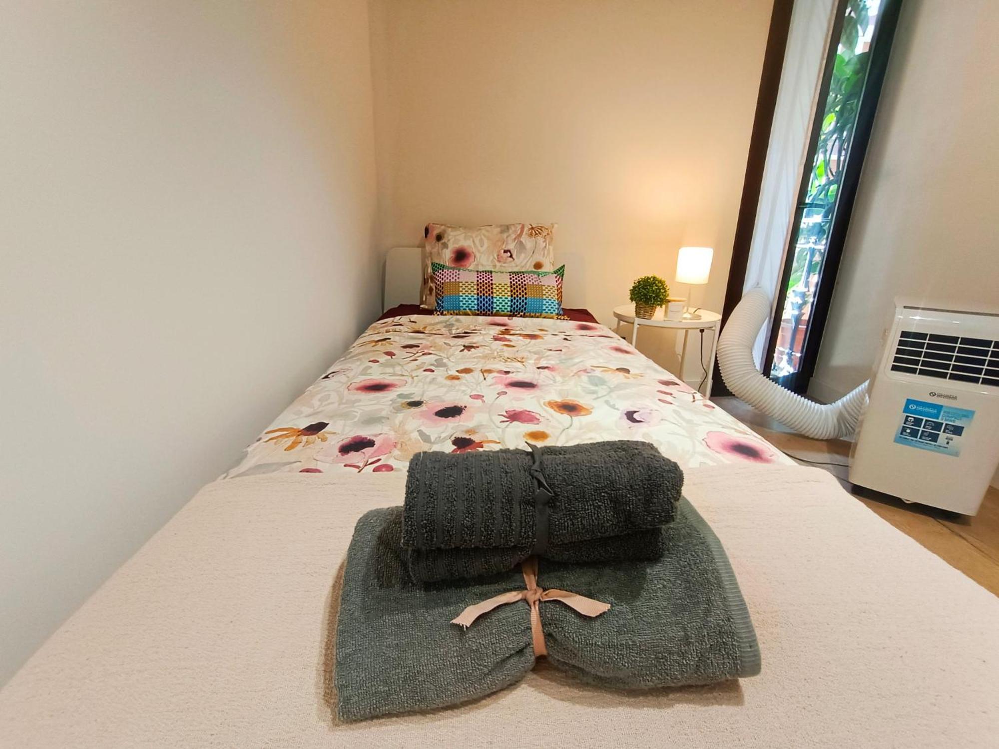 Private Rooms In Born Barcelona Kültér fotó